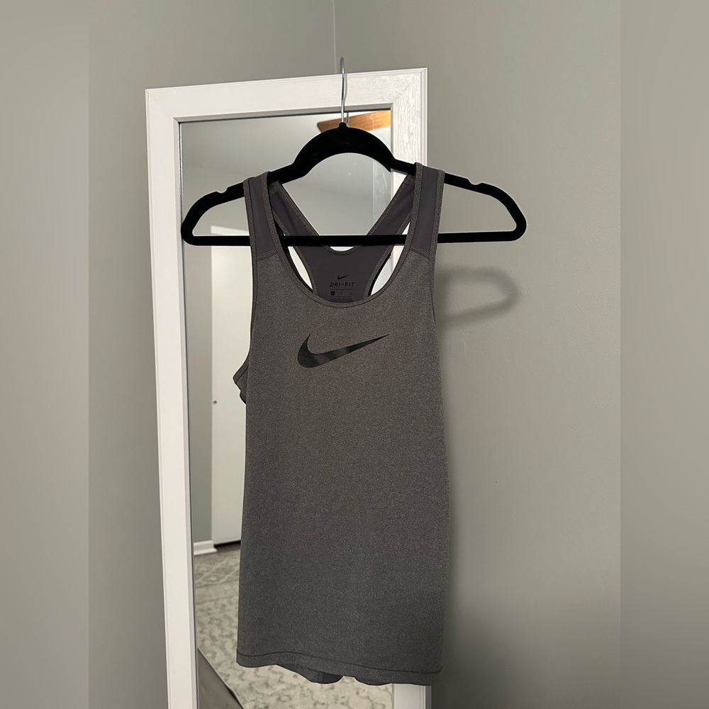 Nike Dri Fit Women’s Workout Tank
